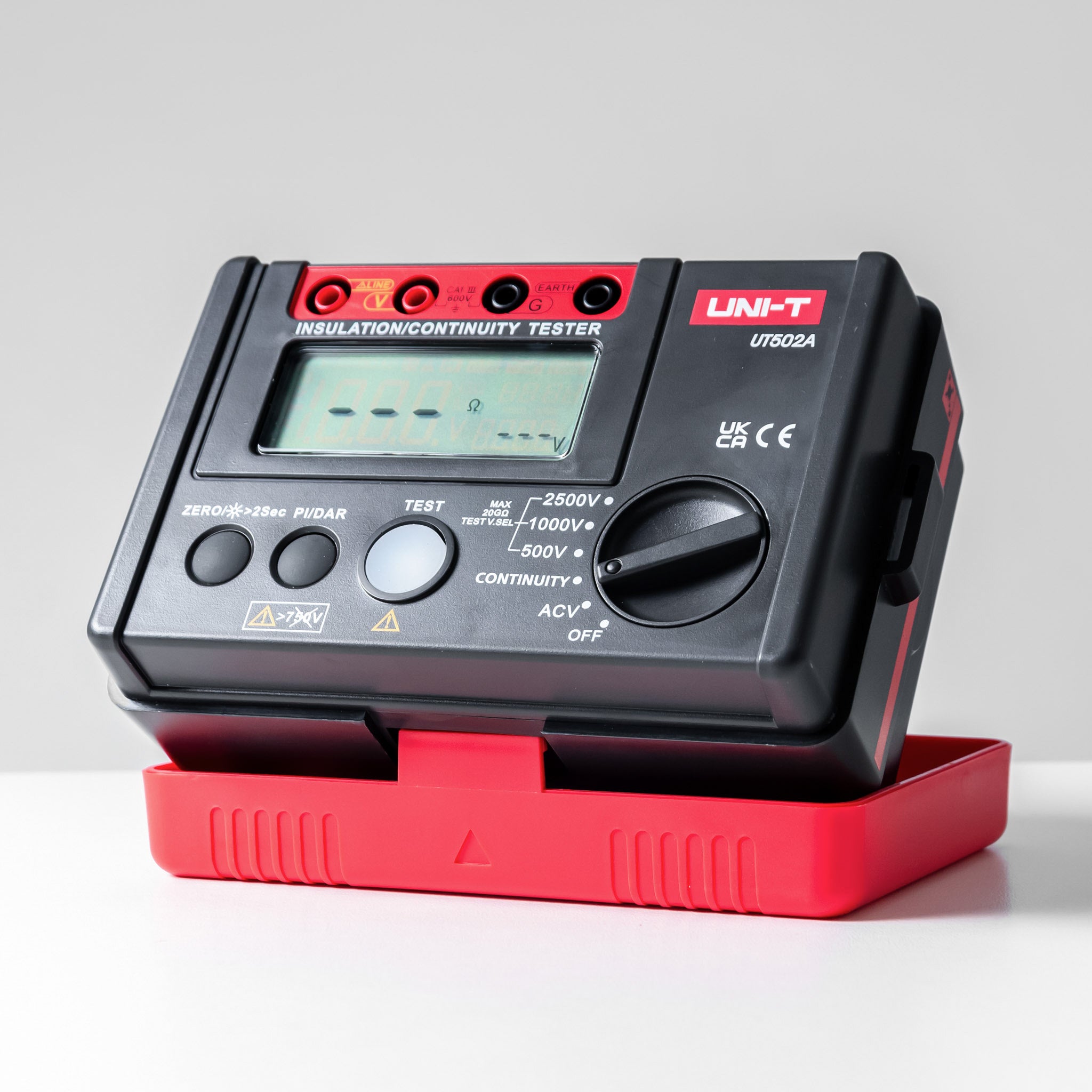 Megometro UNI-T UT502A