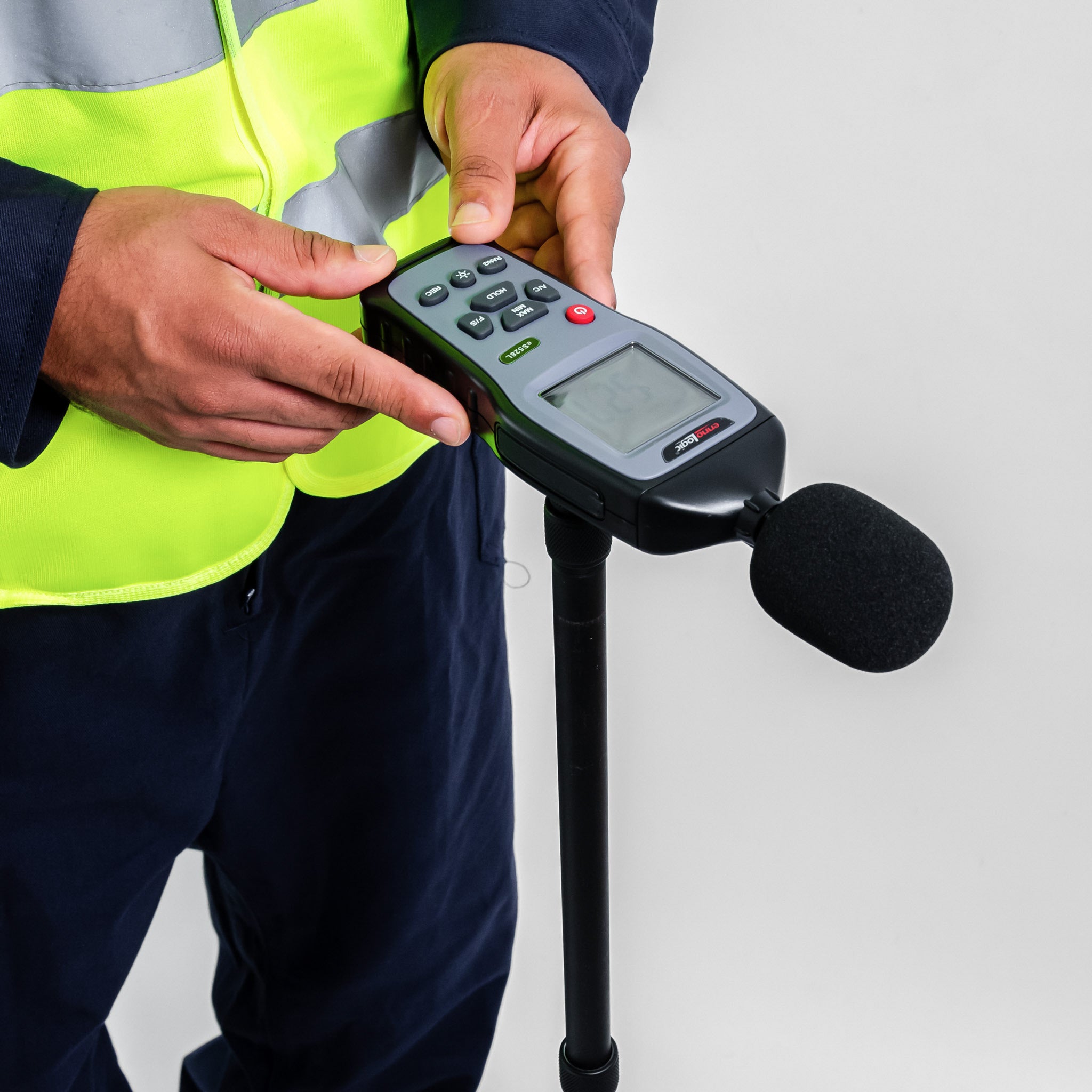 Decibelímetro con Dataloger Ennologic Modelo eS528L