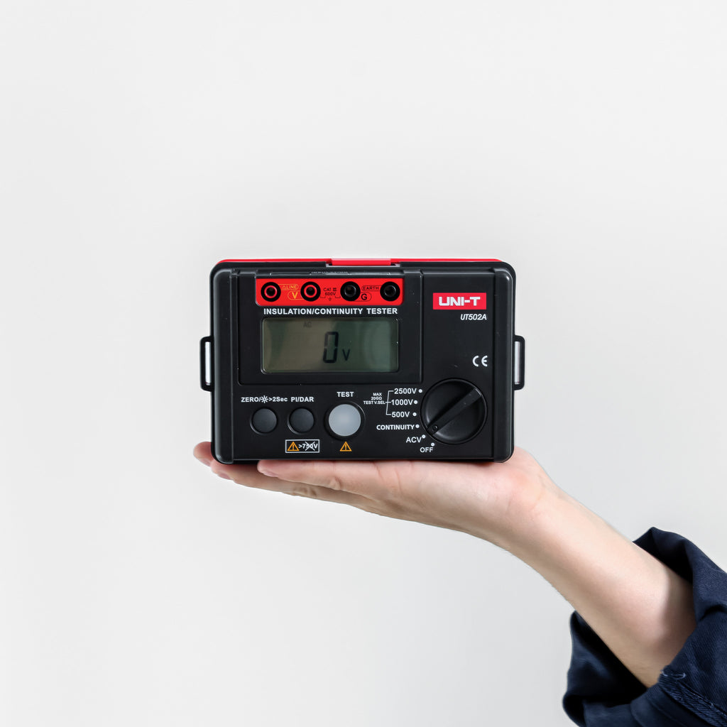 Megometro UNI-T UT502A