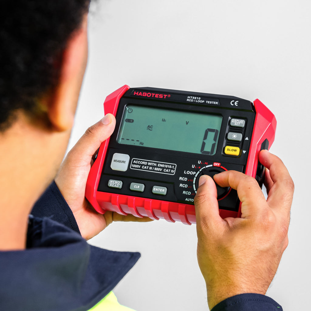 Probador de disyuntores HABOTEST - HT 5910
